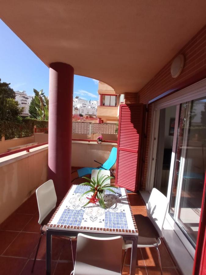 Suite Maimonides Fuengirola Bagian luar foto