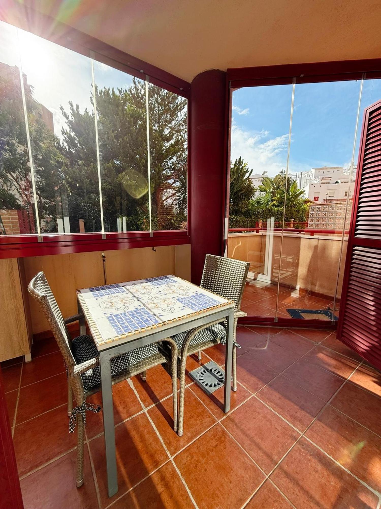 Suite Maimonides Fuengirola Bagian luar foto
